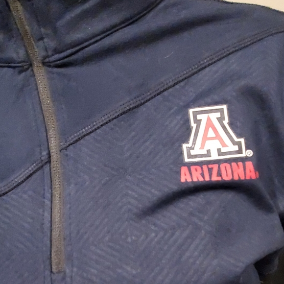 Colosseum Tops - NWT NCAA Arizona Wildcats pull over
